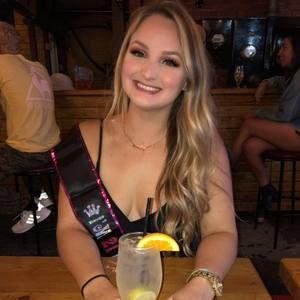 Meet your Posher, Jessica